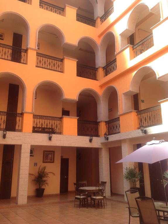 Hotel Genoves ซานฮวน เด ลอสลากอส ภายนอก รูปภาพ